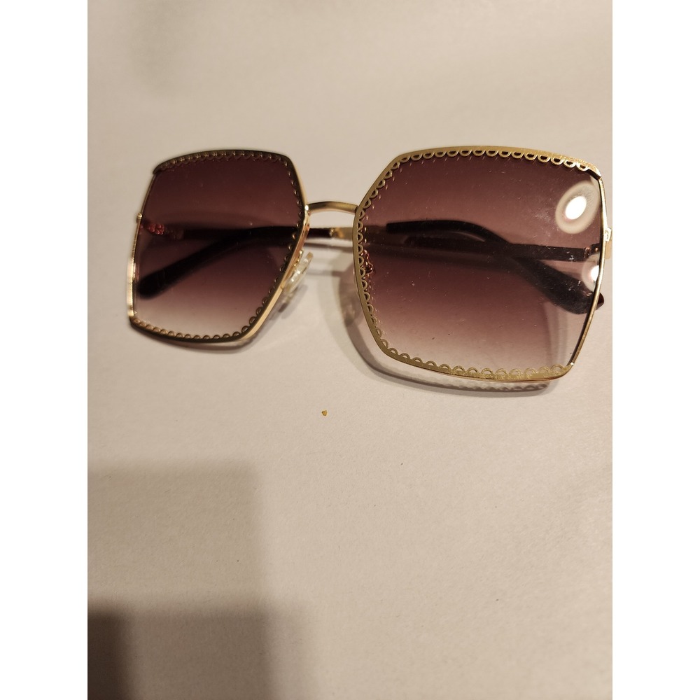 Oversized Square Gold Scalloped Rim Sunglasses Gradient Purple Lens Retro Style
